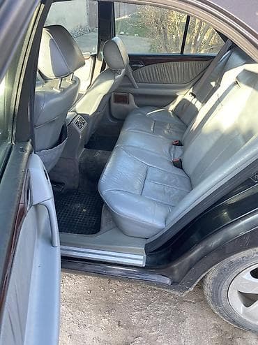 audi 2 6: Mercedes-Benz E-Class: 1997 г., 3.2 л, Автомат, Бензин, Седан — 3
