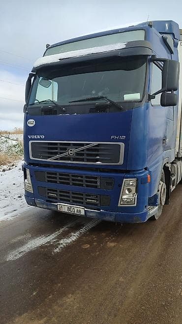 вольва грузовик: Тягач, Volvo, 2005 г., Тентованный — 3