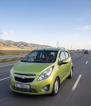 Продажа авто: Chevrolet Spark: 2010 г., Автомат, Бензин, Хэтчбэк — 4