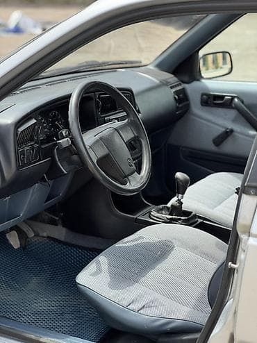 глушитель на гольф 2: Volkswagen Passat: 1989 г., 1.8 л, Механика, Бензин, Седан — 3