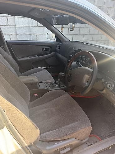 Toyota Mark II: 1996 г., 2 л, Автомат, Бензин — 9