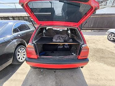 авто в такси: Volkswagen Golf: 2026 г., 1.8 л, Механика, Хэтчбэк — 1