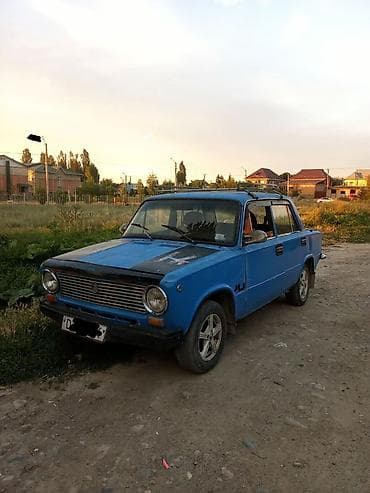 ВАЗ (ЛАДА) 2101: 1975 г., 1.5 л, Кол менен иштөөчү, Бензин, Седан — 2