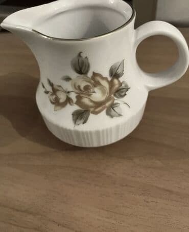 %D0%B0%D0%BD%D1%82%D0%B8%D0%BA%D0%B2%D0%B0%D1%80%D0%B8%D0%B0%D1%82 %D0%B8 %D0%B2%D0%B8%D0%BD%D1%82%D0%B0%D0%B6: Чайник фарфор ГДР 1) 4 предмета сервиза 2 чайника + 1 блюдо + — 3