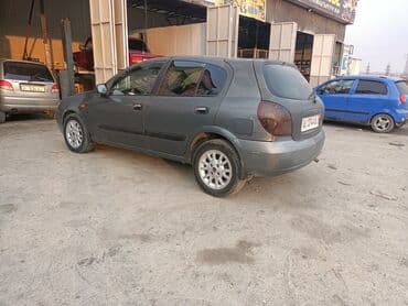 mini cooper: Nissan Almera: 2003 г., 1.5 л, Механика, Бензин, Хэтчбэк — 6