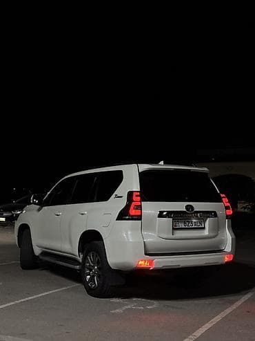 Toyota Land Cruiser Prado: 2018 г., 4 л, Автомат, Бензин, Внедорожник