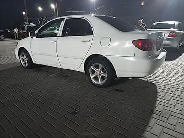 Toyota Corolla: 2005 г., 1.8 л, Автомат, Бензин, Седан — 5