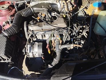 ct 200: Volkswagen Passat: 1988 г., 1.8 л, Механика, Бензин, Хэтчбэк — 4