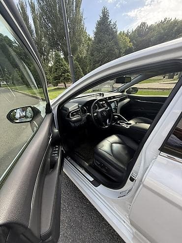camry 5: Toyota Camry: 2021 г., 2.5 л, Вариатор, Гибрид, Седан — 7