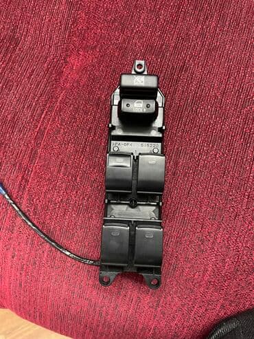 Камри 40 - блок управления стеклоподъемниками. Все 4 кнопки с at lalafo.kg Камри 40 - блок управления стеклоподъемниками. Все 4 кнопки с