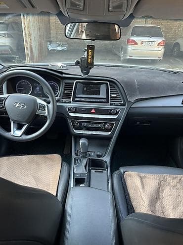 зимние: Hyundai Sonata: 2017 г., 2 л, Автомат, Газ, Седан — 6