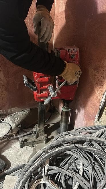 Алмазное бурение отверстий в бетоне, железобетоне, кирпиче и камне -