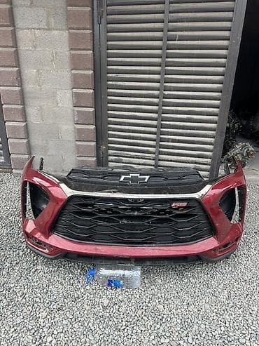 бампер передний на степ: Бампер — 1