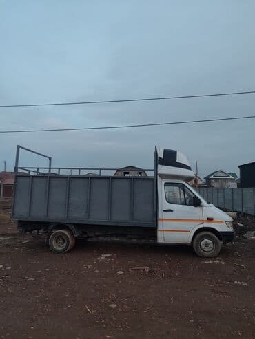 запчасти на гольф 2: Легкий грузовик, Mercedes-Benz, Б/у — 4