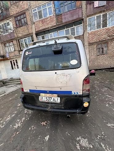 авто кж: Ssangyong Istana: 2000 г., 2.9 л, Механика, Дизель — 3