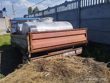 нерж бачок: Две ёмкости из нержавеющей стали для жидкостей. Характеристики: - — 7