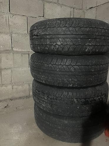 Комплект из 4 автомобильных шин. Характеристики: - Размер: P265/70