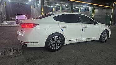 Продажа авто: Kia K7: 2018 г., 2.4 л, Автомат, Гибрид, Седан — 7