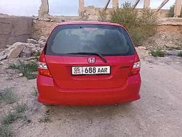 Продажа авто: Honda Fit: 2008 г., 1.3 л, Механика, Газ, Хэтчбэк — 3