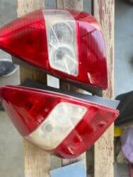 Комплект стоп-сигналов Honda 2004 г., Б/у, Оригинал at lalafo.kg Комплект стоп-сигналов Honda 2004 г., Б/у, Оригинал