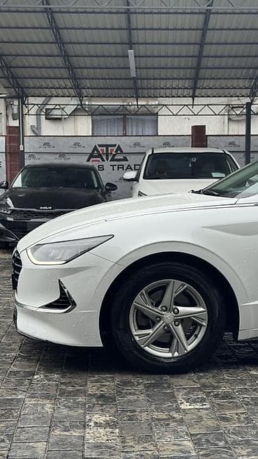 hyunda: Hyundai Sonata: 2019 г., 2 л, Автомат, Бензин, Седан — 4