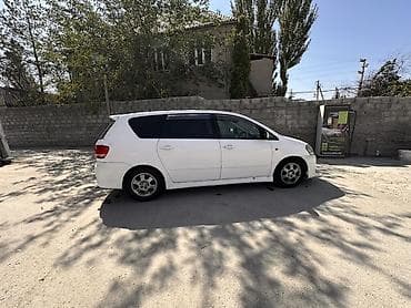 сиденье ипсум: Toyota Ipsum: 2001 г., 2.4 л, Бензин — 7