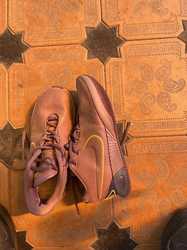 баскетбольный кроссовки: Мужские кроссовки, 40.5, 41, Nike, Б/у, цвет - Фиолетовый, Самовывоз — 1