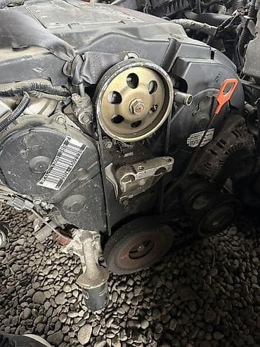 коропка одиссей: Бензиновый мотор Honda 3 л, Япония — 2