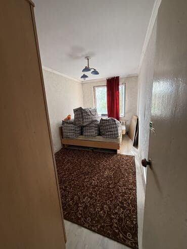 квартира на мецяс: 1 комната, С мебелью частично — 6