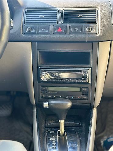 wv т4: Volkswagen Golf: 2002 г., 2 л, Автомат, Газ, Хэтчбэк — 7