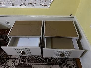 Тумбы и подставки: Пара прикроватных тумб - Комплект из 2 тумб в едином стиле. - Цвет — 1