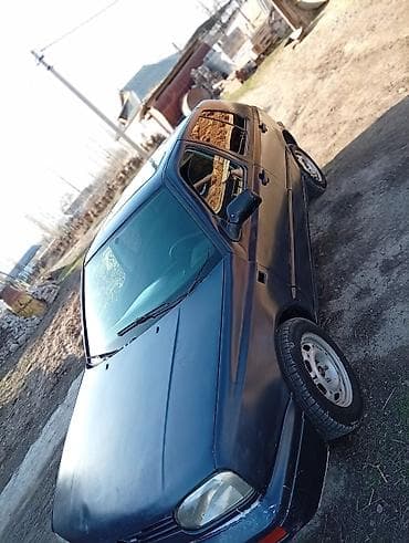 бампер на пасат б3: Volkswagen Golf: 1993 г., 1.8 л, Механика, Газ, Хэтчбэк — 5