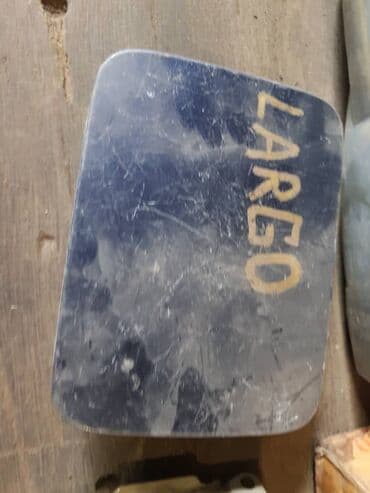 Nissan Largo Лючок бензобака, Ниссан Ларго люк топливного бака Год -