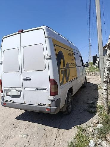 спринтер вортовой: Легкий грузовик, Mercedes-Benz — 3