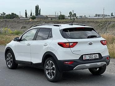 Продажа авто: Kia Stonic: 2018 г., 1.6 л, Автомат, Дизель, Кроссовер — 3