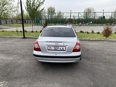 Hyundai Elantra: 2005 г., 1.6 л, Механика, Бензин, Седан — 2