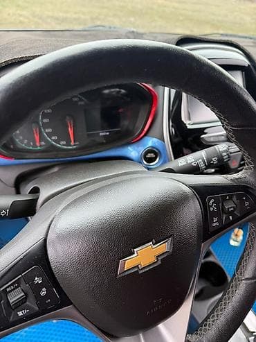 lexsus es: Chevrolet Spark: 2017 г., 1 л, Бензин, Хэтчбэк — 5