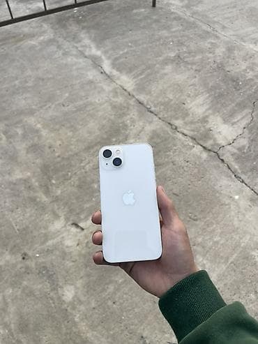 Мобильные телефоны: IPhone 13, Б/у, 256 ГБ, Белый, Чехол, Кабель, 75 % — 1