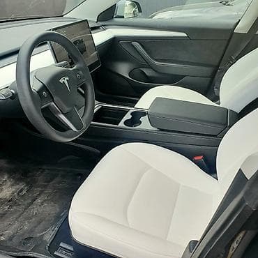 Tesla: Tesla Model 3: 2023 г., Автомат, Электромобиль, Седан — 5