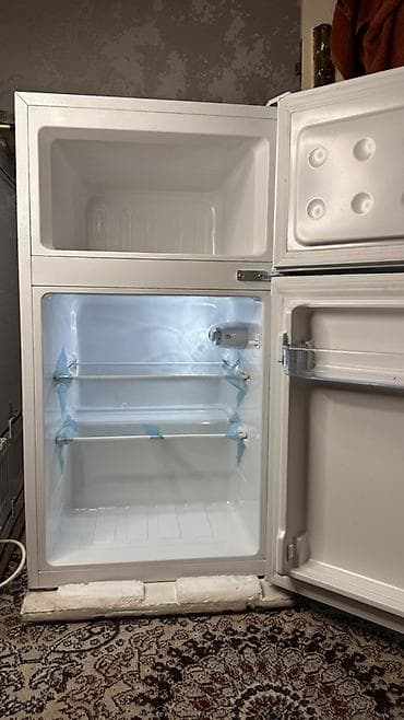 купить небольшой холодильник с морозилкой: Холодильник Минихолодильник — 2