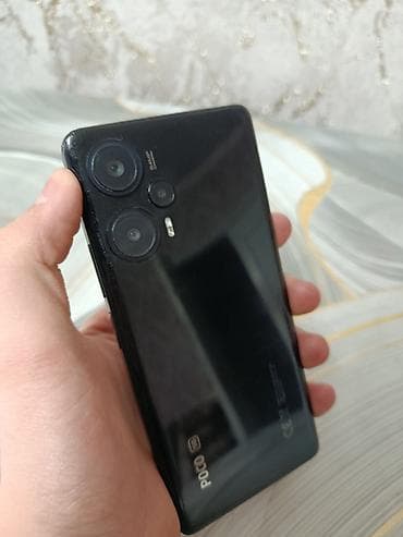 Poco F5, Б/у, 256 ГБ, цвет - Черный, 1 SIM, 2 SIM