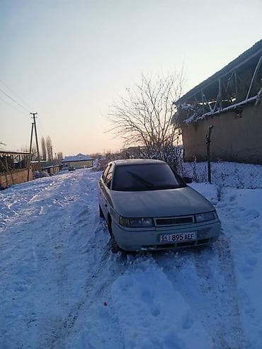арзан матиз 1: ВАЗ (ЛАДА) 2110: 2004 г., 1.5 л, Кол менен иштөөчү, Бензин, Седан — 2