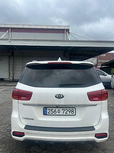 byd tang: Kia Carnival: 2019 г., 2.2 л, Автомат, Дизель, Минивэн — 6