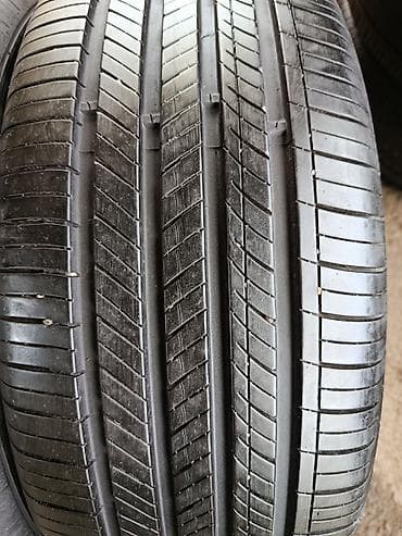 Комплект из 4 летних шин 225/55 R18. Характеристики: - Размер: 225/55 — 2