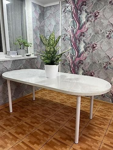 coffee table: Кухонный стол, Овальная, Нераскладной — 1