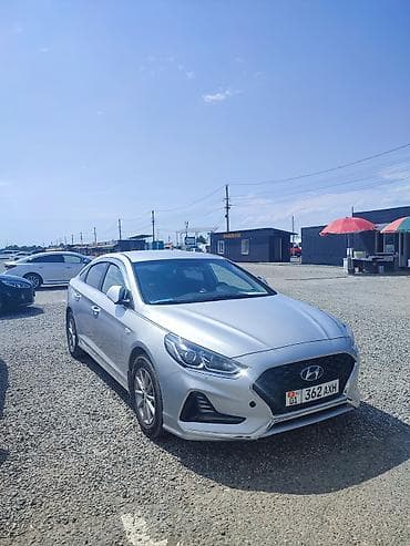 elantra 2022: Hyundai Sonata: 2019 г., 2 л, Автомат, Газ, Седан — 2