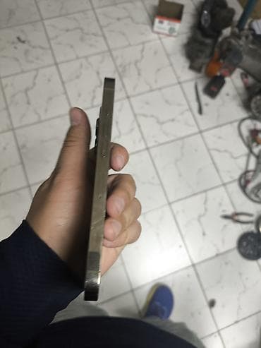 iphone 5s 32: IPhone 13 Pro, Б/у, 256 ГБ, Золотой, Чехол, 74 % — 4