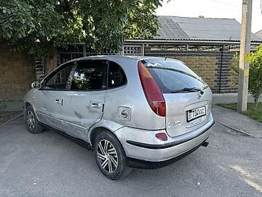 Унаа сатуу: Nissan Tino: 2001 г., 1.8 л, Автомат, Бензин, Хетчбек — 3