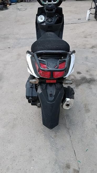 насатка глушителя: Скутер/мопед городского типа, спортивный дизайн. Основные — 2