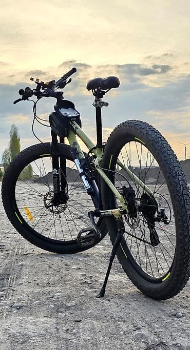 джо: Gestalt MAMOMT Горный велосипед Б/У - Рама: алюминиевая хардтейл — 1